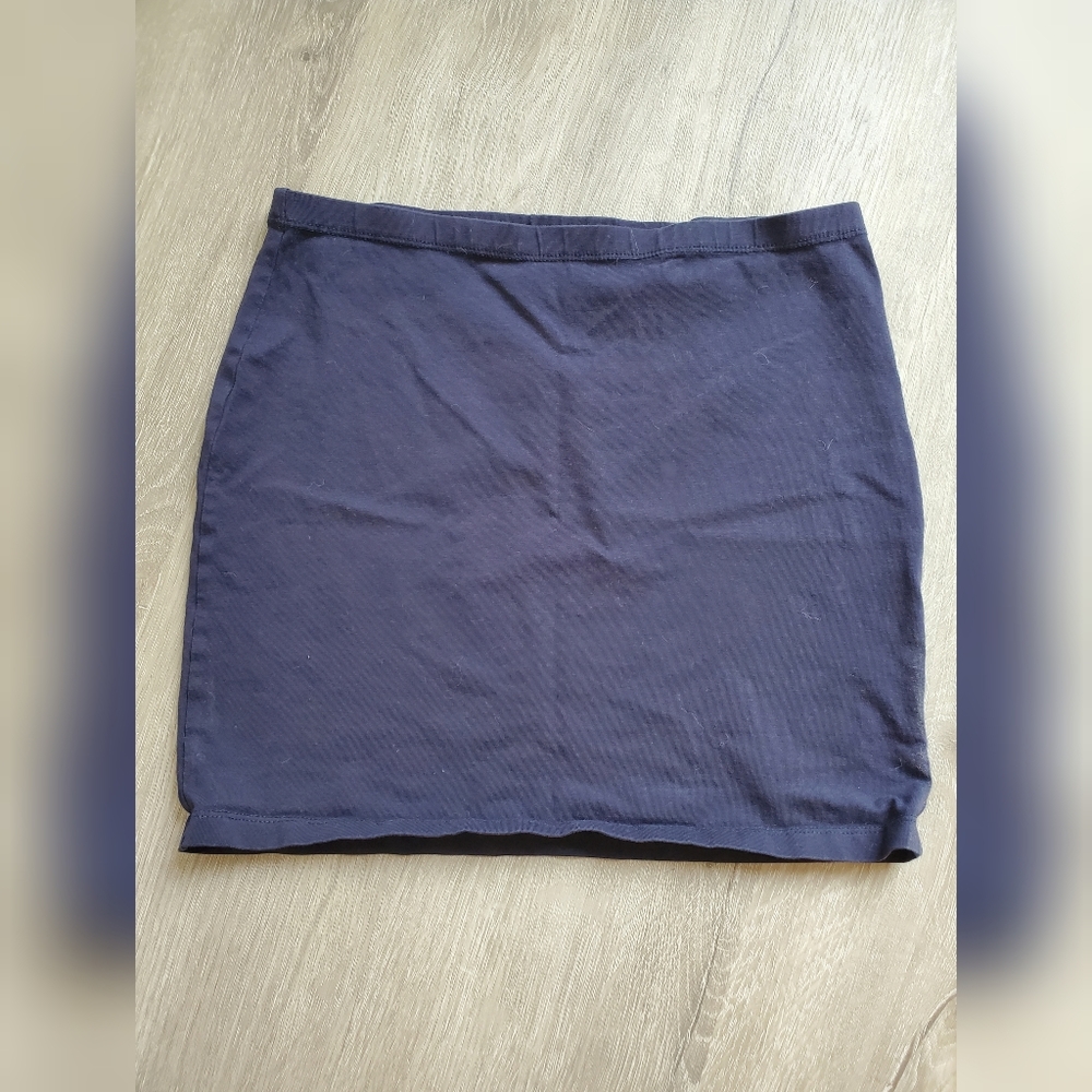 FREE W BUNDLE H&M mini skirt
